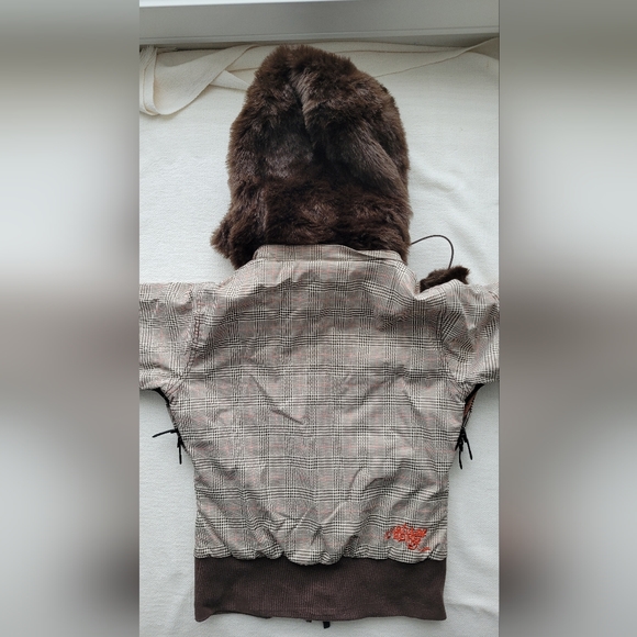 Billabong Winter Jacket - Picture 9 of 10